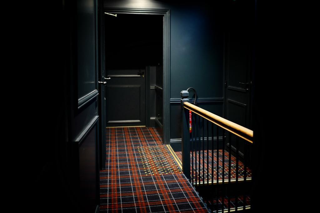 Urban Style Hotel Des Carmes Aurillac Exterior photo